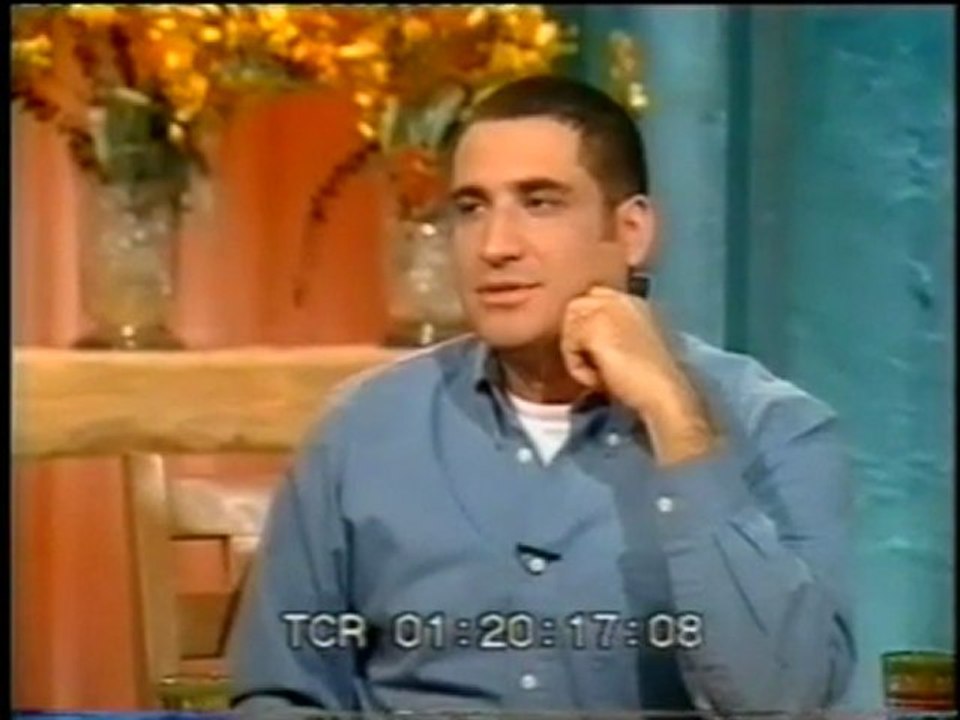 מתיחת פנים לפני ואחרי - דר' וינברגר בתוכנית של יוסי סיאס