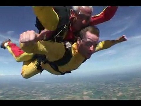 Saut en parachute aux Sables-d'Olonne le 4 août 2009