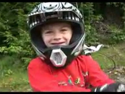 Mountain bike dirt jumping whaleback