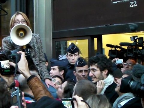 Jeudi Noir, expulsion de l'immeuble Axa le 15 02 2011