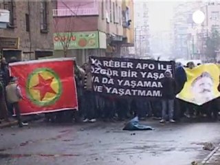 Turquía: seguidores del PPK se enfrentan a la policía