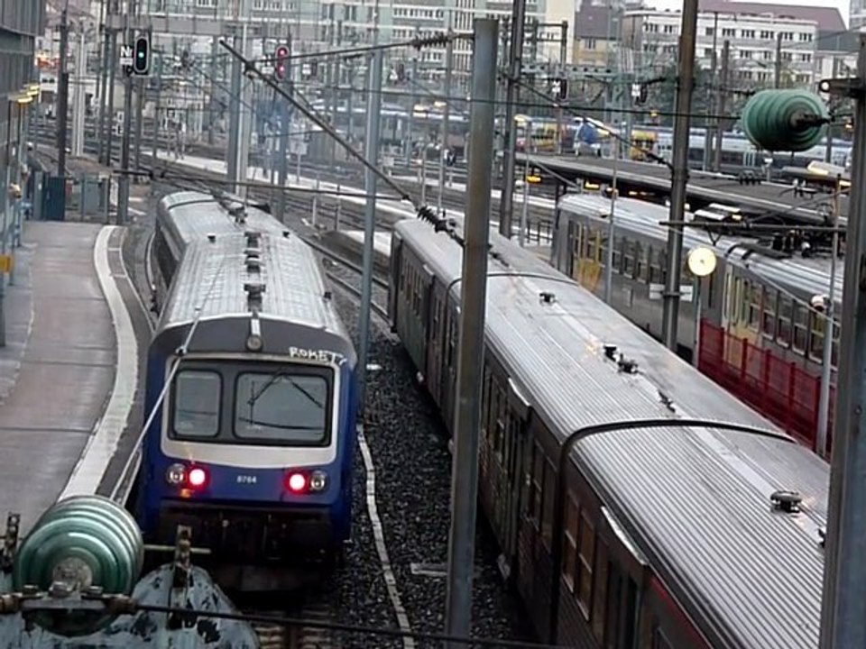 Caravelle assurant le TER n°836521 quitte Nancy