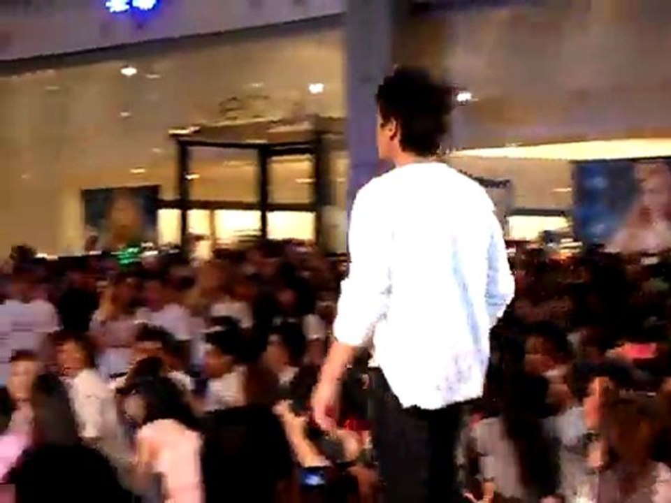 nadech mark porch on runway
