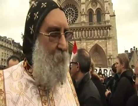 Interviews après les manifestations au Parvis Notre Dame