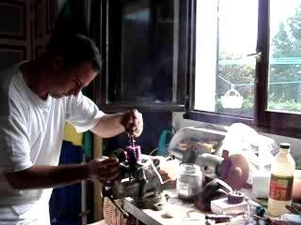 picco 26, démarrage à l'étau