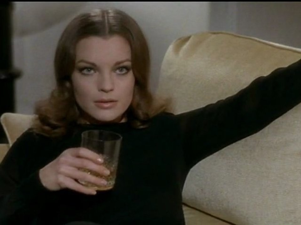 Qui ? [1970]  Romy Schneider  & Maurice Ronet  (extrait)