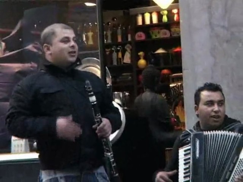 Musique en passant 1 / 2