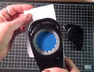 Scallop Circle Punch with a Twist