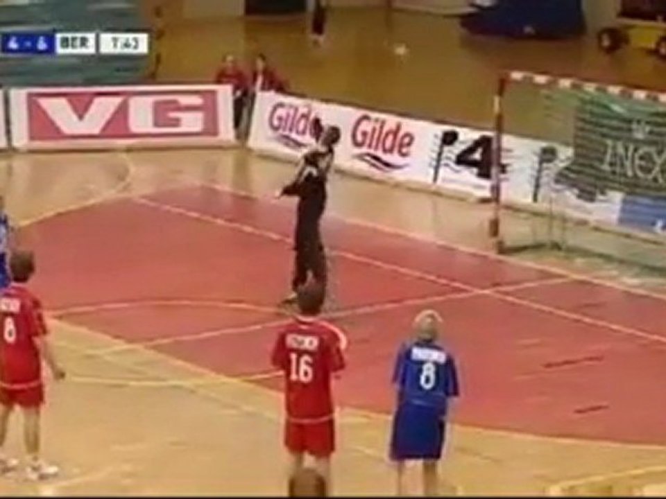 Kim demiş solaklar penaltı atamaz diye?