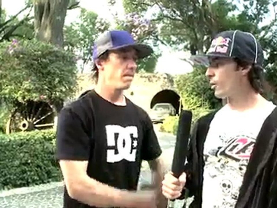 Recaps the greatest moments of 2009 - Red Bull X-Fighters 2010 Mexico - Renner Pre-Show