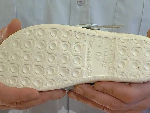 Klinik und/oder Küche - Abeba 7081 Berufssandalen