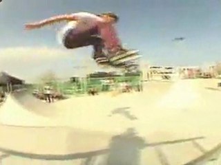 Volcom Skate Team in Okinawa, Japan