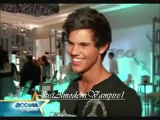 Taylor Lautner Shows Us His Body Exclusiv Interview