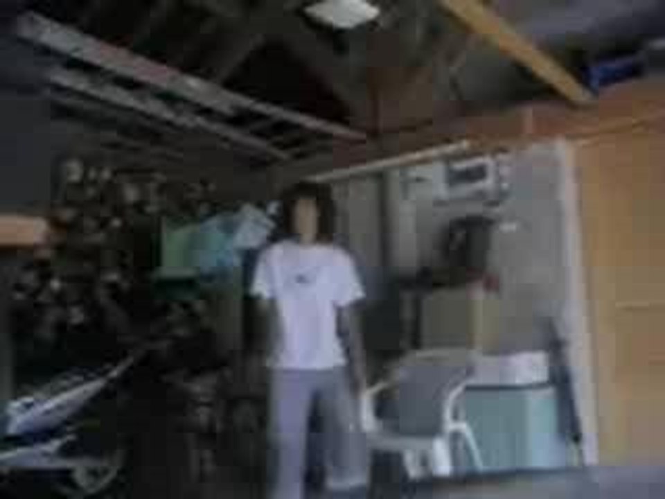 Can's tricks Clip
