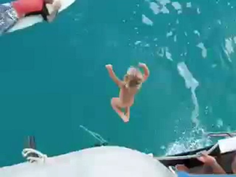 Mentawai barrels with sauce