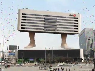 building got leg~ and it actually moves!