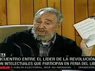 Fidel Castro advierte sobre peligro de extinción de la especie humana