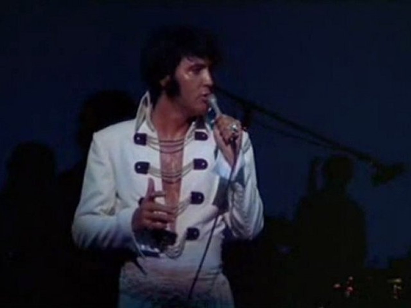⁣Elvis Presley - Lets Pretend