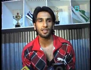 Ranveer Singh Goes Crazy For Shoes!  HQ