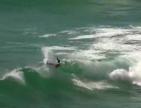 Bruce Irons and Dean Morrison video from 2008 Snapper WCT