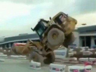 Bisikletle artislik yapmaya benzemez bu ! !!