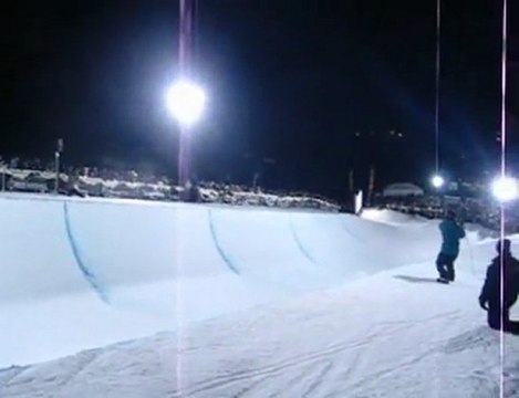 Simon Dumont winning Honda Ski Tour halfpipe