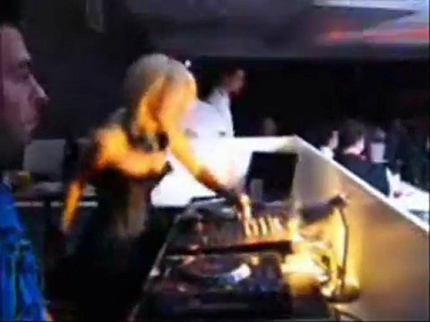 Djane Rush & Crush-Paramore ( Djane Rush Remix )