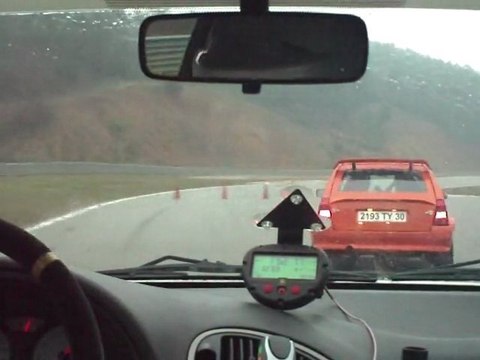 jerome34 et nardeuse au pole mecanique le 13/02/11 ( 17h )