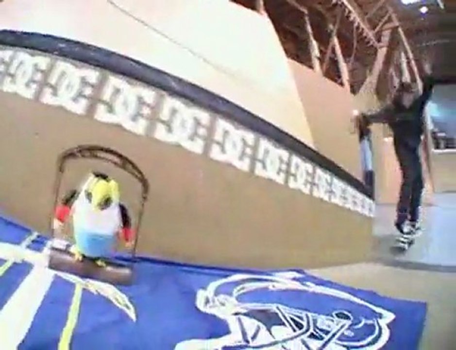 Ryan Smith Trick Tip: Backside Tailside