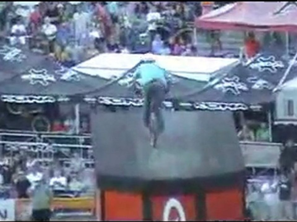 Cameron McCaul, Darren Berrecloth and Aron Chase