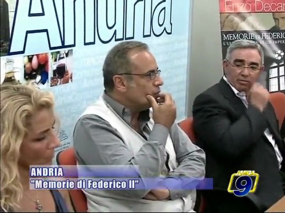 ANDRIA. Presentato lo spettacolo teatrale "Memorie di Federico II - L'ultima notte di un imperatore"