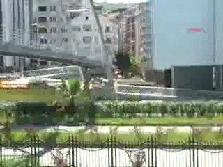 venedik-te-rize-yaya-ust-gecidi-goruntuleri[1]