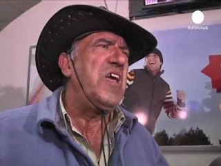 Libia: la fuga degli stranieri