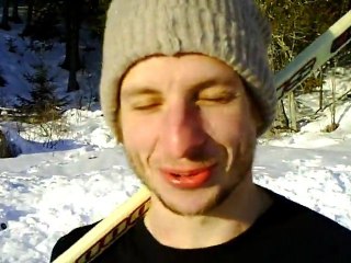 patinage sur lac près de Saint-Come