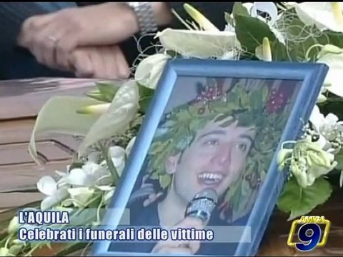 TERREMOTO ABRUZZO. Celebrati i funerali delle vittime