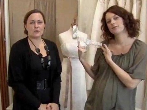 How To Choose A Blue Wedding Garter