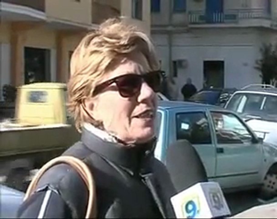 TRANI. Il Natale e' alle porte   [Microfono Ape...