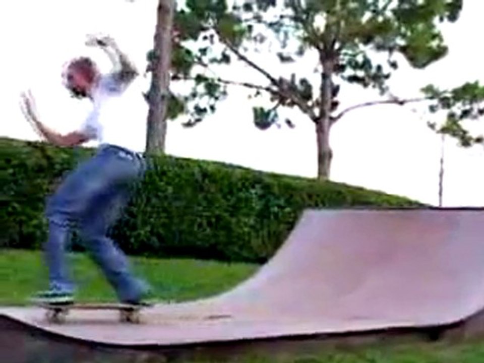 Mini Ramp Nerd - skateboarding clip