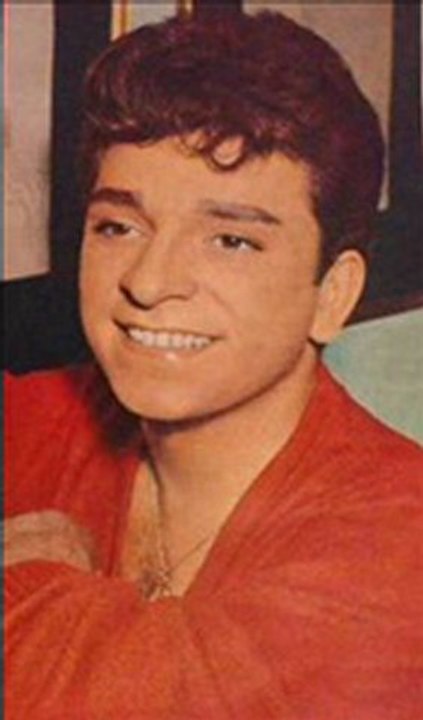 Zeki Müren - DUDAKLARINDA ARZU