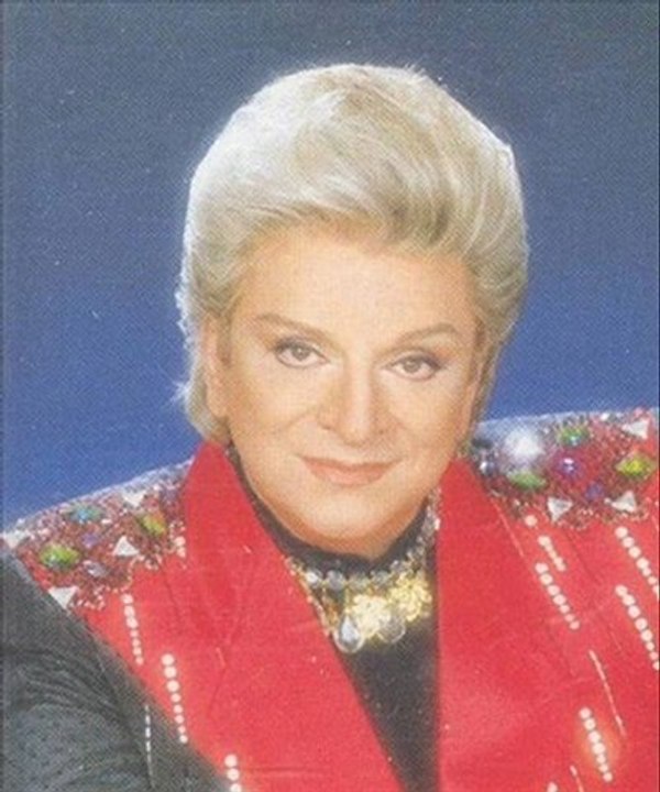 Zeki Müren - GİT GİDEBİLİRSEN