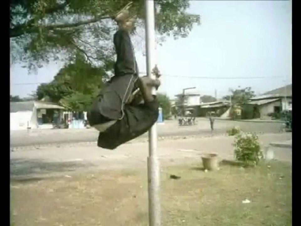 Tricking,parkour et contorsion à Cotonou