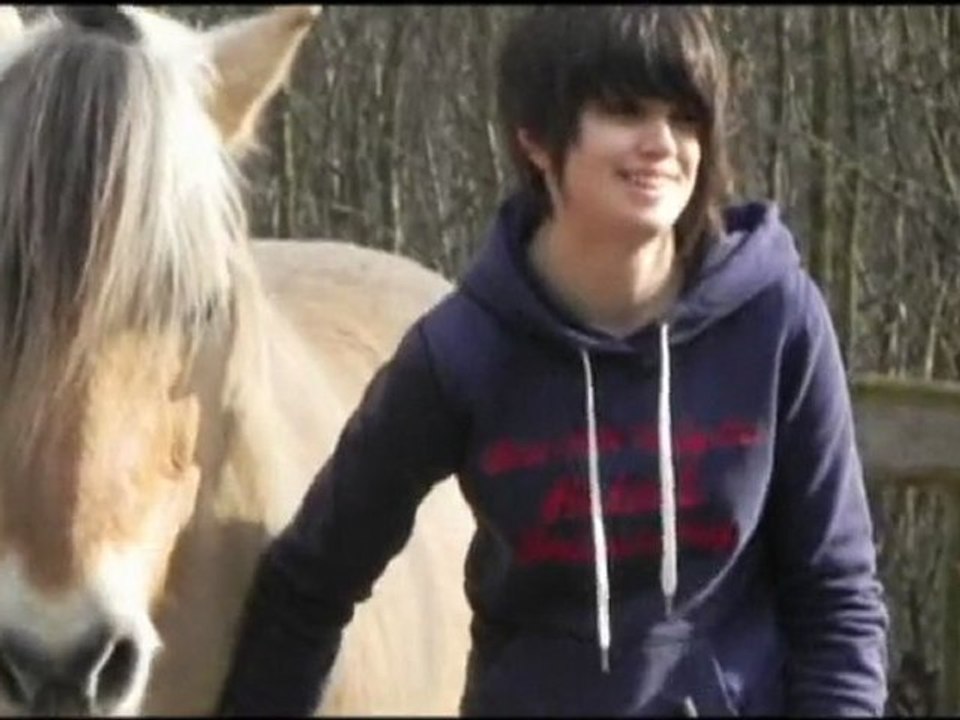 Mick février 2011 [HD]