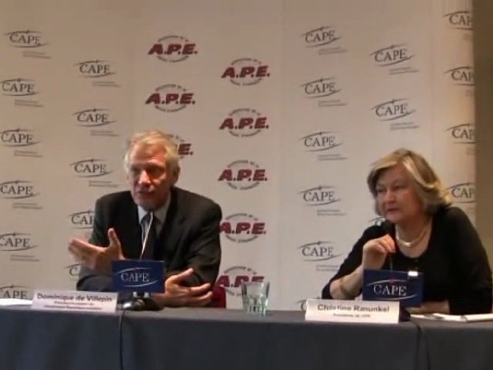 Conférence de presse de Dominique de Villepin au CAPE