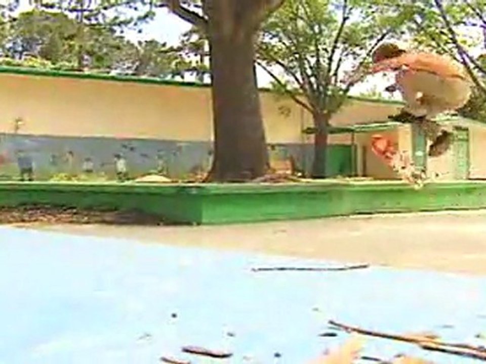 411 vm Up for Grabs Promo (episode 15-1)