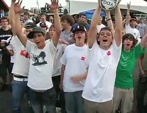 BAD*SS MEETS DUMB*SS