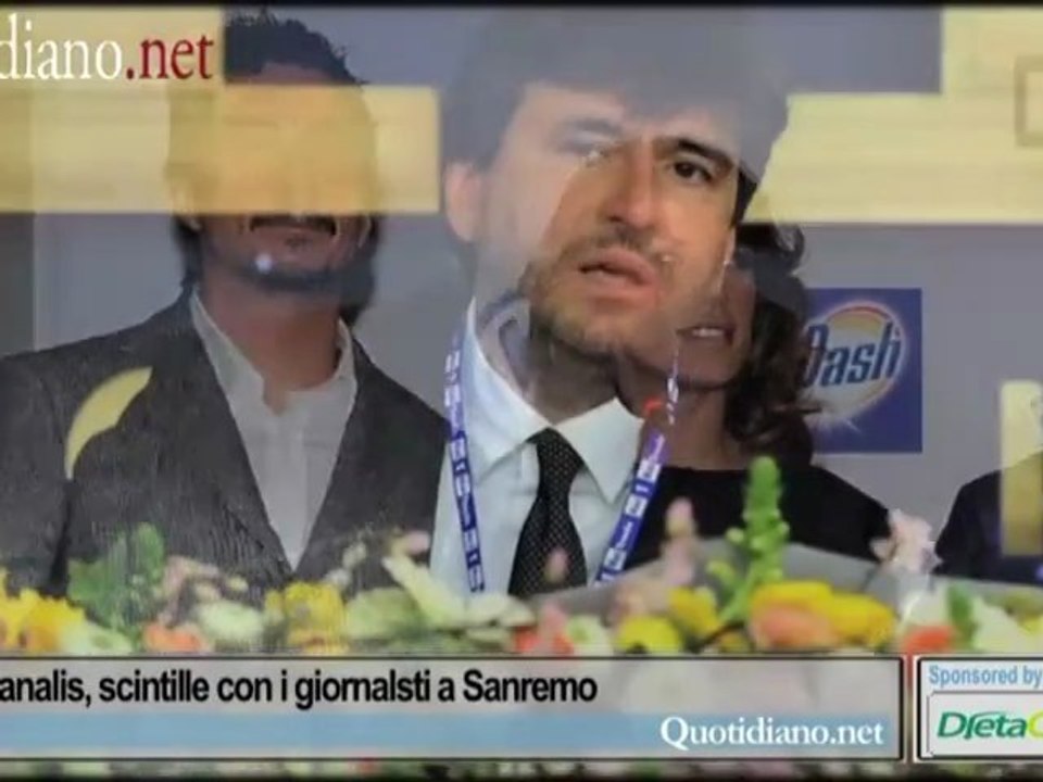 Belen e Canalis, scintille con i giornalsti a Sanremo