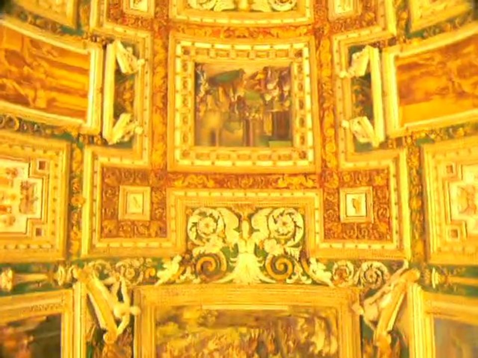 Intérieure d'un couloir du musée du Vatican