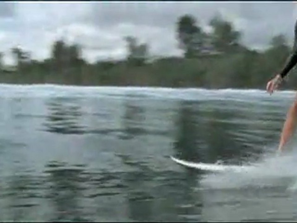 BETHANY HAMILTON GOES INDO