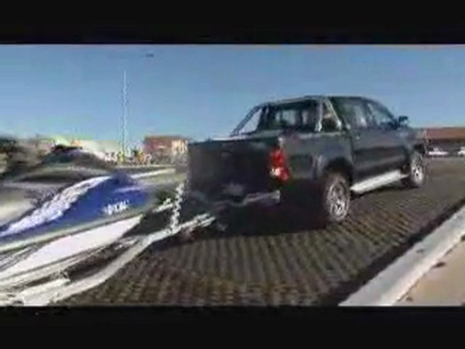 Crazy Australian bodyboarders charge big Luna Park