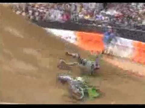 Wipeouts and Extreme Crashes - Tribute vidder